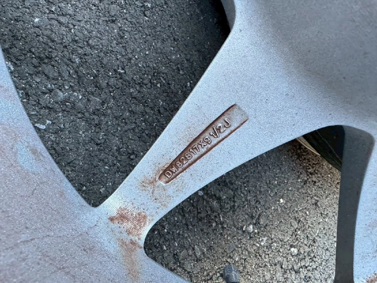 JDM DOALL CST ZERO1 HYPER 17-inch 9.5J+15 5h114.3 4-Pack Set with Tire No Tires - Image 9