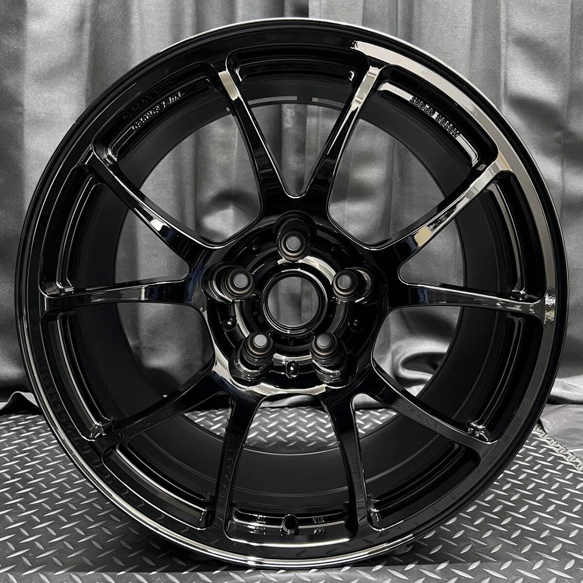 JDM forgingTWS T66-F 189.5J +38 5H 114.3 φ60 1Pcs No. B260218-B3 Compa No Tires - Image 3