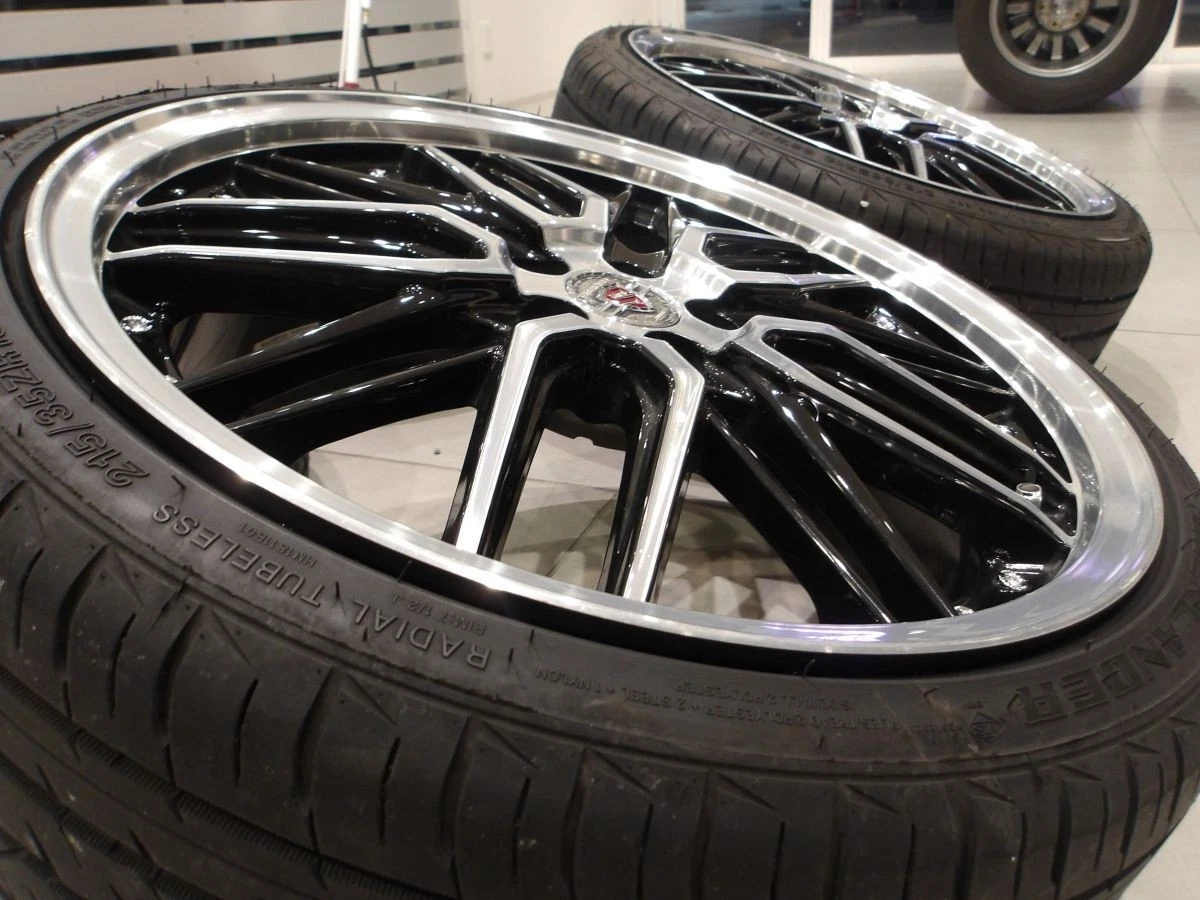 JDM H AME LMX 19 5H100 7.5J+48 215/35R19 30 50 Prius Corolla Sports Le No Tires - Image 7