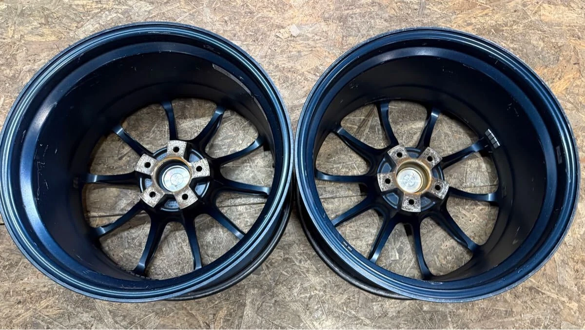 JDM Rare RAYS Volk Racing ZE40 1910.5J+22 PCD 114.3 5-hole 5H lightwei No Tires - Image 4