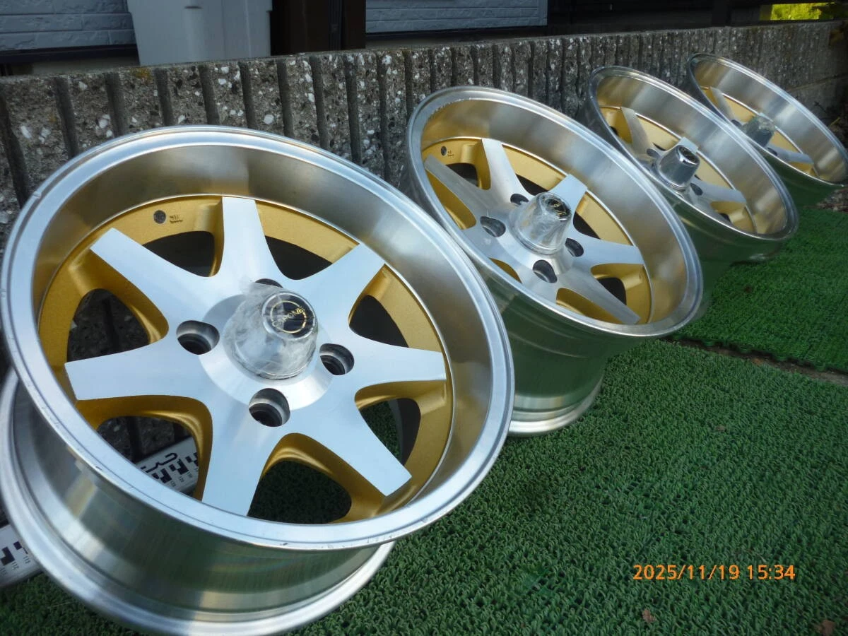 JDM CAPONE 7-Bx14 14x7J 114.3 4-hole 4-Book deep rim 4-Individual old No Tires - Image 3