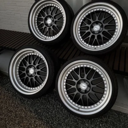 JDM Work Meister M1 199j+25 10j+25 wheels with different front and rea No Tires