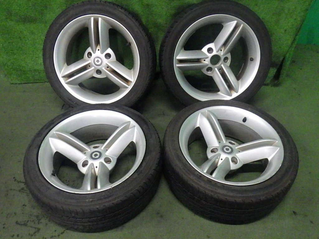 JDM Genuine Smart Roadster 166.5J 7J PCD112 3-lug aluminum wheels and No Tires