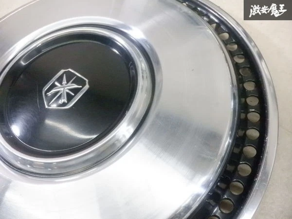 JDM Genuine Toyota Chaser Wheel Caps Set of 4 for the First Generation No Tires - Image 4