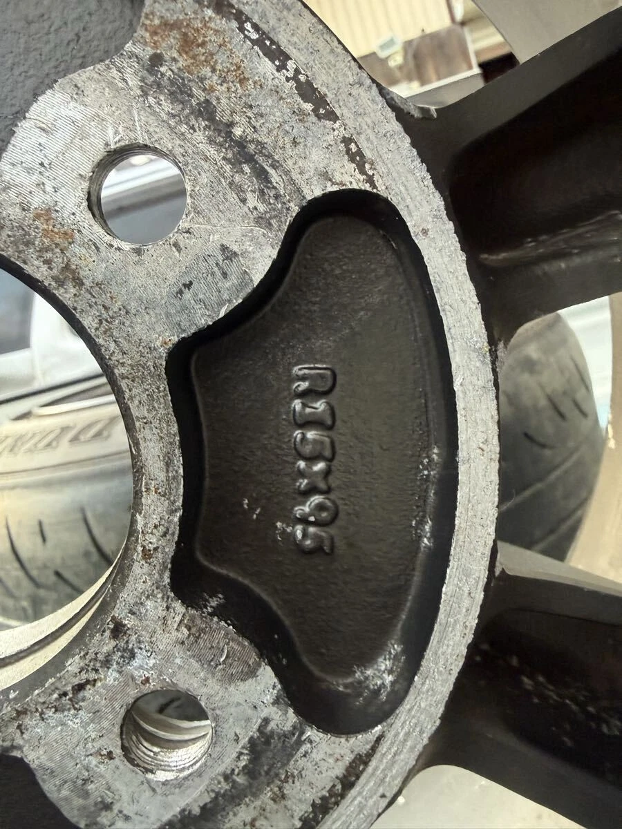 JDM Watanabe RS Watanabe Eight-Spoke 15-inch 9.5J -19 Rtype 114.3 4-Lu No Tires - Image 6