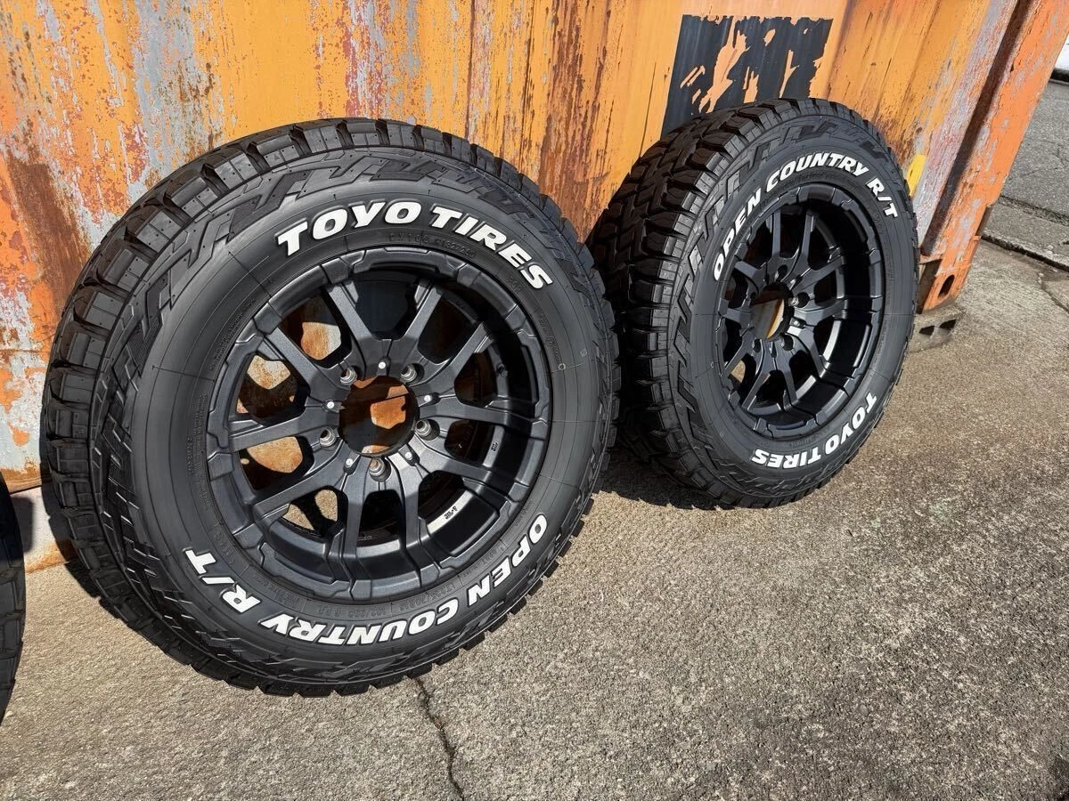 JDM TOYO Open Country RT 225/70R16 Deep Rim M26 Black Spang 16x6J T No Tires - Image 2