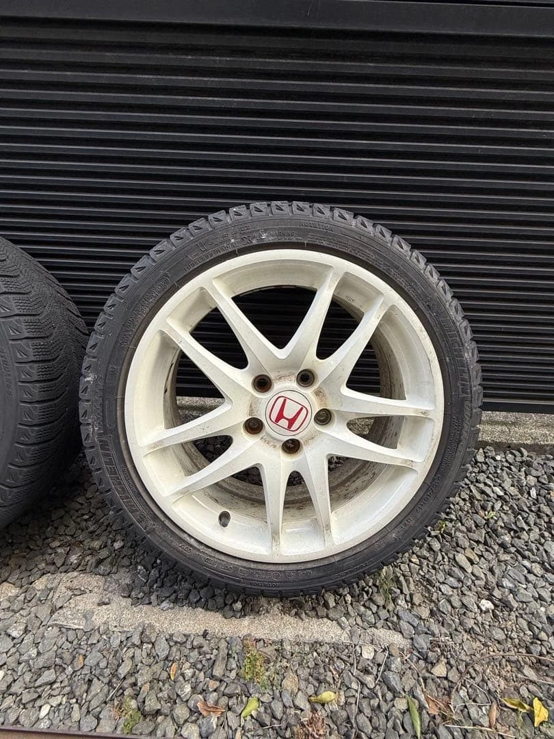 JDM Honda Integra DC5 Type R with genuine wheels and studless tires No Tires - Image 2