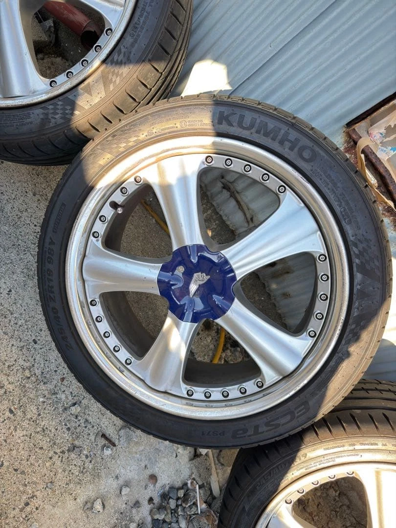 JDM 19-inch AME Moderato Excellent 114.3 8j wheels made in Japan No Tires - Image 3