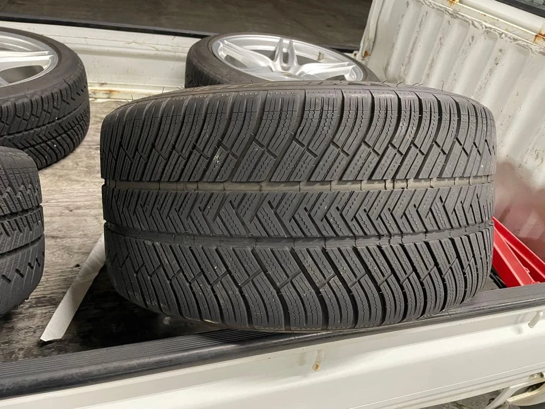 JDM 991 Porsche Carrera 4S genuine 19 wheel set with Michelin snow tir No Tires - Image 5