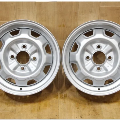 JDM B555 Rare Nissan Genuine 14x5J+25 PCD114.3 4-Lug Hub Diameter 73mm No Tires