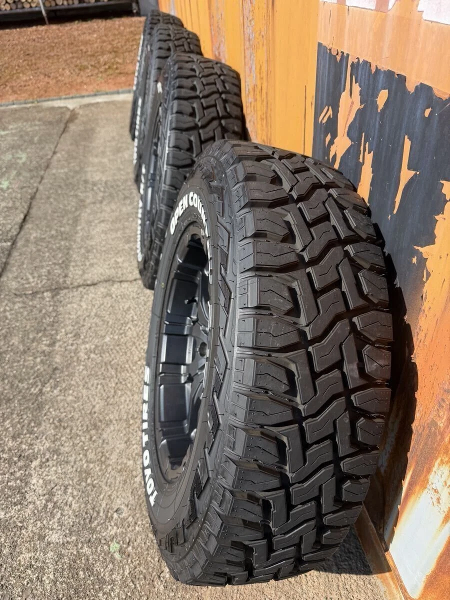 JDM TOYO Open Country RT 225/70R16 Deep Rim M26 Black Spang 16x6J T No Tires - Image 6