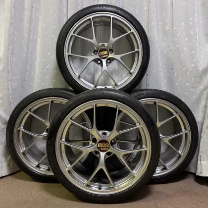 JDM Highest quality BBS RI-D 19-inch 8.5J x29.5J x2 wheels and tires No Tires