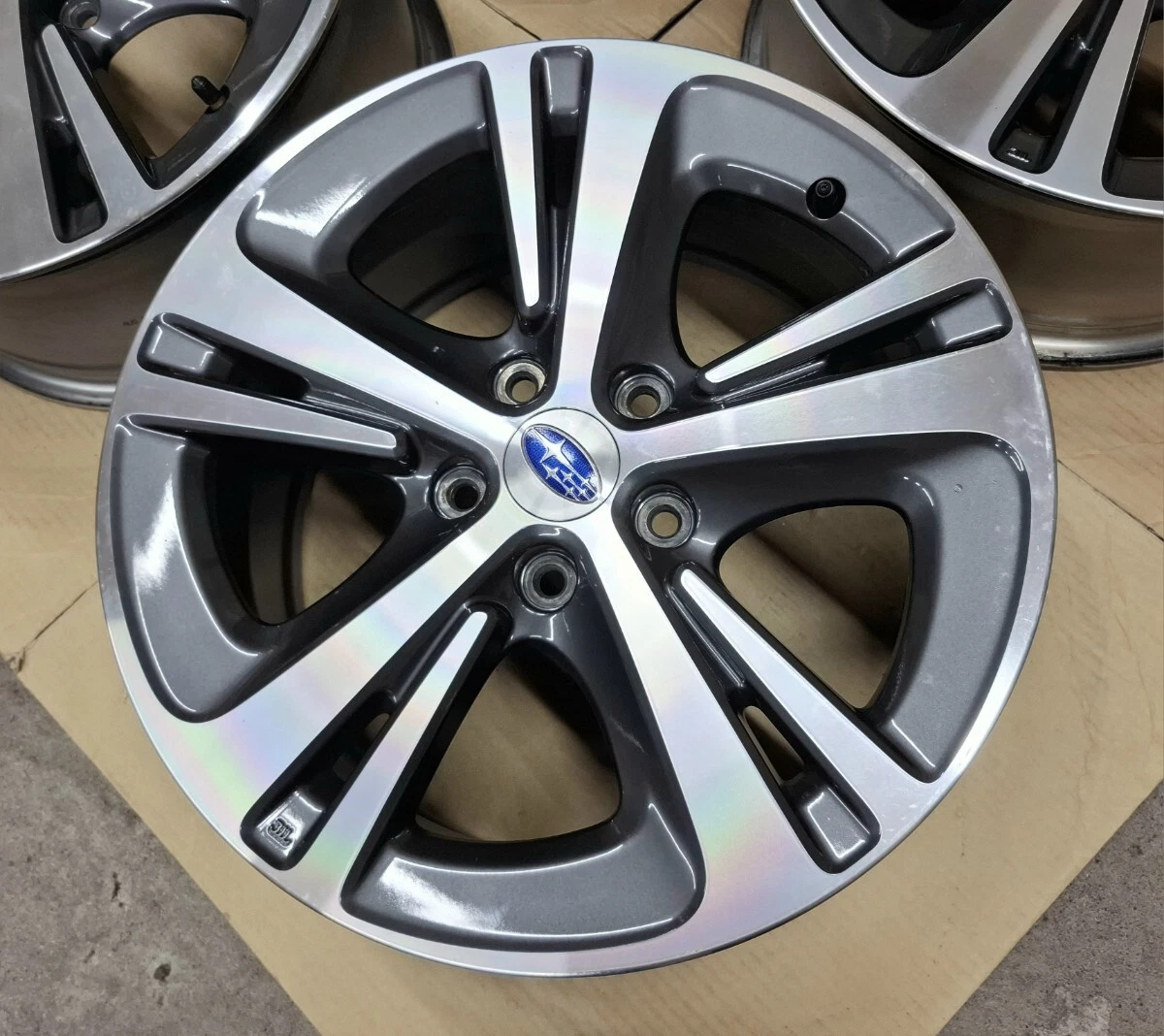 JDM Superb Condition Subaru Levorg Smart Edition Genuine Wheels 4Book No Tires - Image 7
