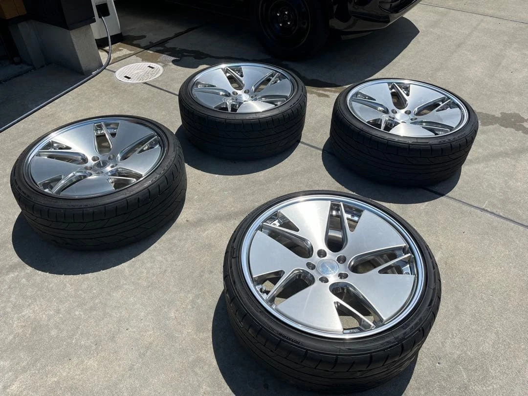 JDM Work Gnosis CVD 21 inch 9.5j 32 114.3 No Tires - Image 2