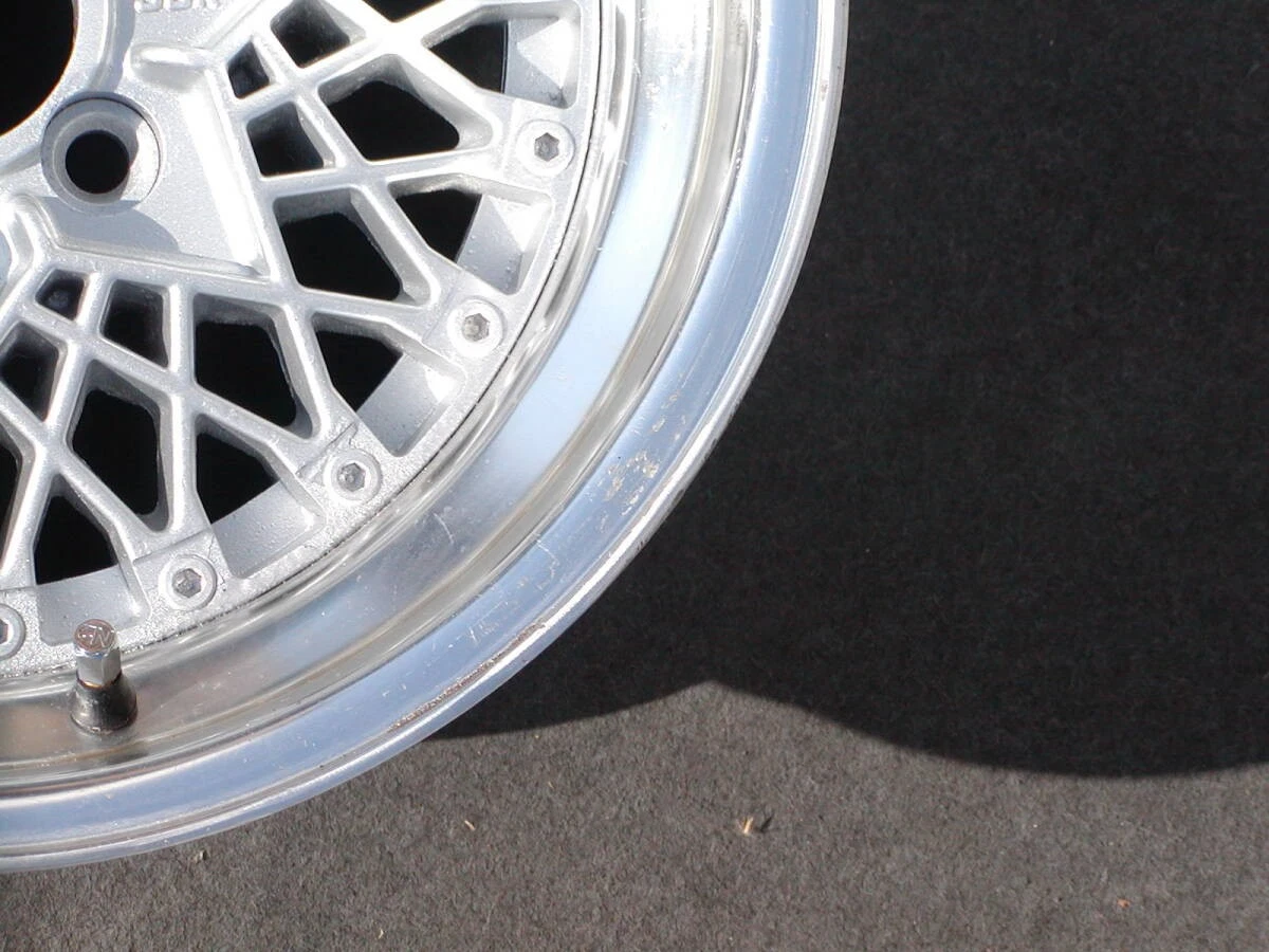 JDM Extremely out of print SSR Formula Mesh 7.5J +3 100-4H 2Book for R No Tires - Image 5