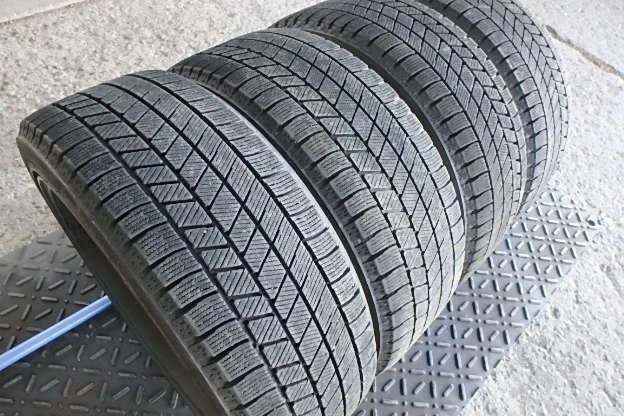 JDM WORK EMOTION D9R BLACK tires with Bridgestone VRX3 205/45R17 tires No Tires - Image 9
