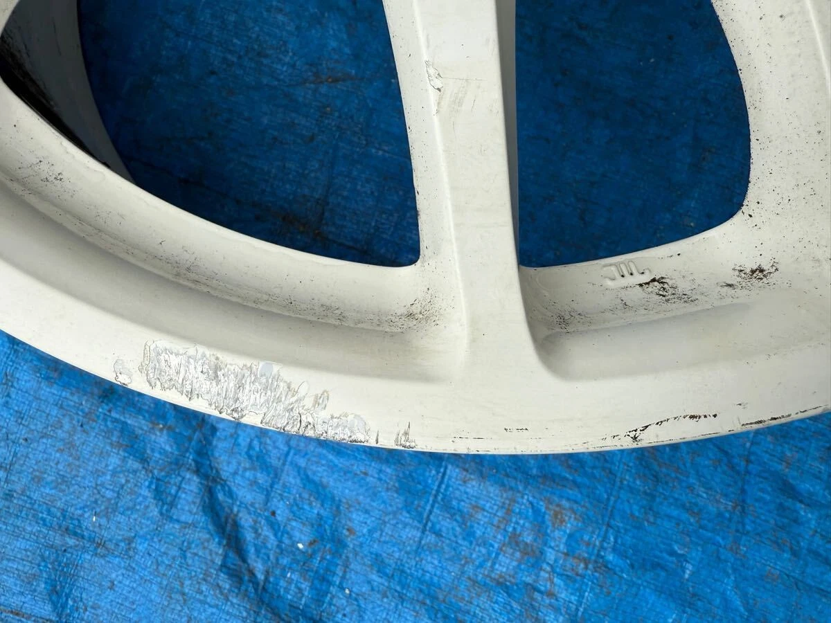 JDM Honda DC5 Integra TypeR OEM 17x7J+60 PCD 114.3 5-hole Part 2 4-Boo No Tires - Image 6