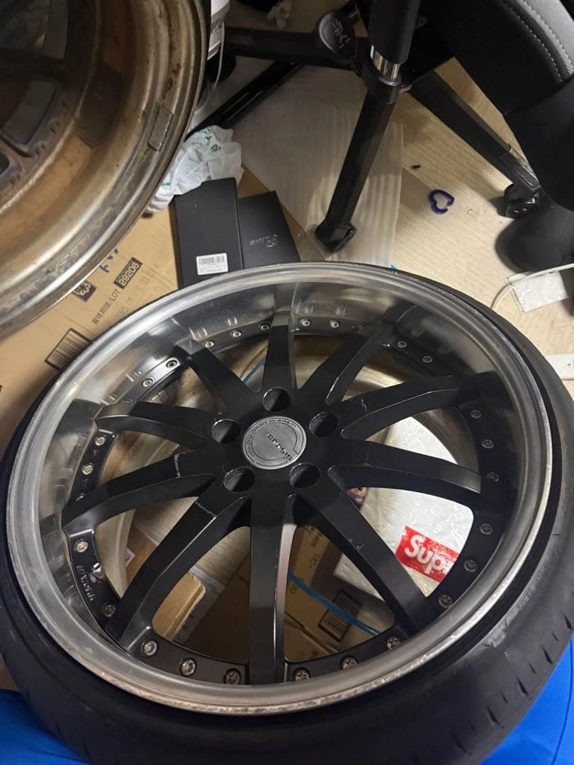 JDM Deep rim 9J10J Gnosis one-off center cap No Tires - Image 8