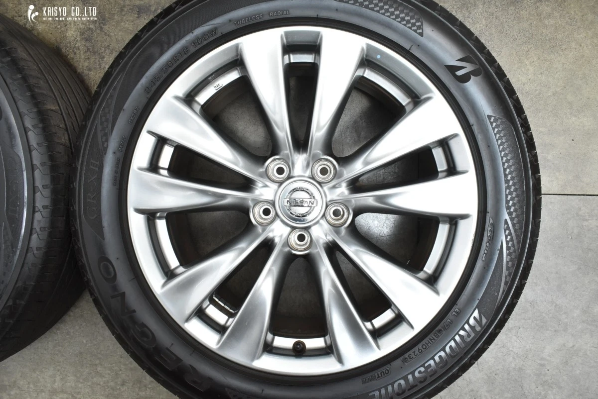 JDM High Gloss Nissan Y51 Fuga OEM 18in 8J +43 PCD114.3 Bridgestone Du No Tires - Image 4