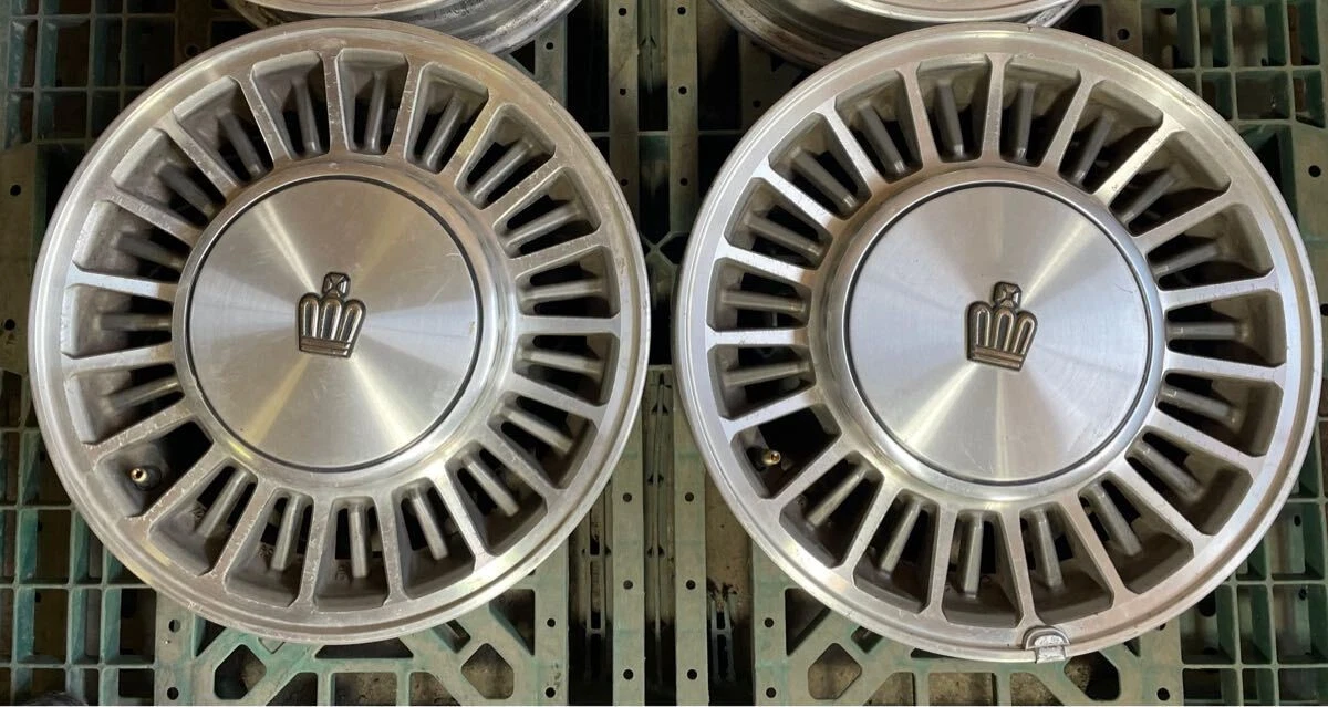 JDM Toyota Crown 120 Series Genuine Aluminum 14-inch 5.5JJ 5-Lug PCD 1 No Tires - Image 2