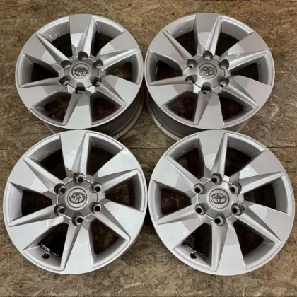 JDM Rare Toyota 150 Series Prado late model genuine 177.5J+25 PCD139.7 No Tires