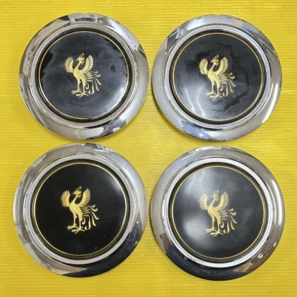 JDM Genuine Toyota Century Center Cap 4 Individual Used Black 8443 No Tires