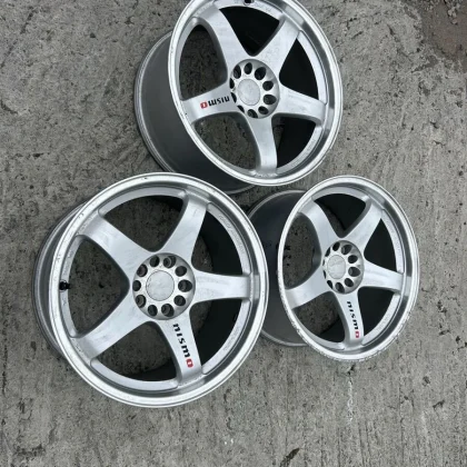 JDM Nismo LM GT 4 GT-R GTR Wheels 3Book Unusable No Damage 18 18-inch No Tires