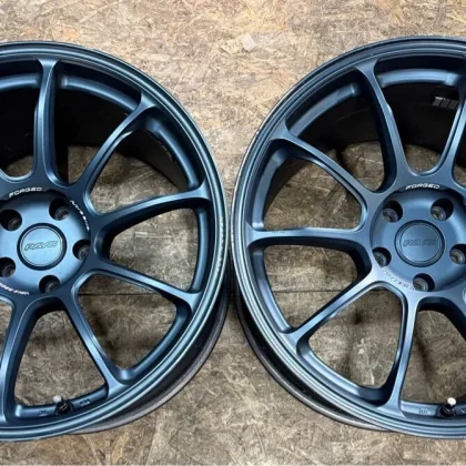JDM Rare RAYS Volk Racing ZE40 1910.5J+22 PCD 114.3 5-hole 5H lightwei No Tires