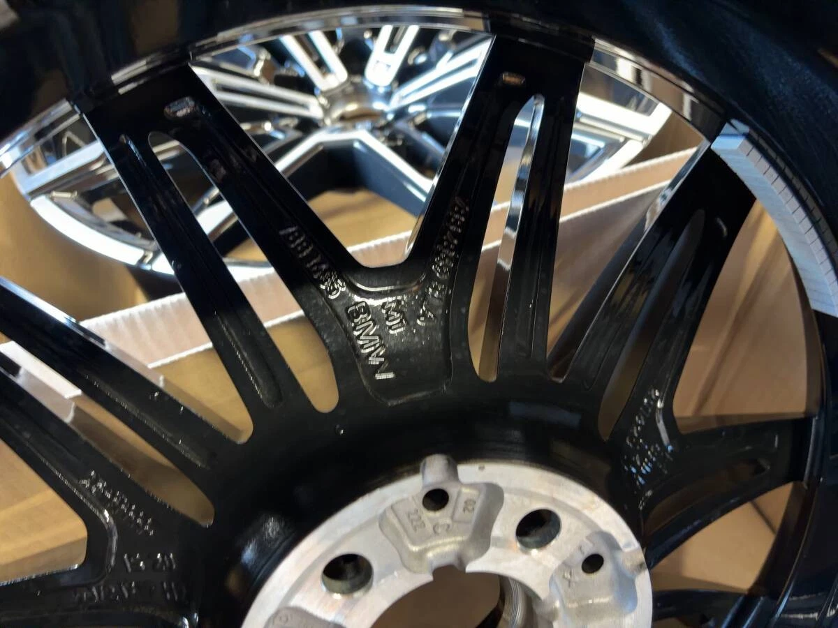 JDM BMW G87 M2 styling 930M genuine 192Book 20-inch 2Book No Tires - Image 8