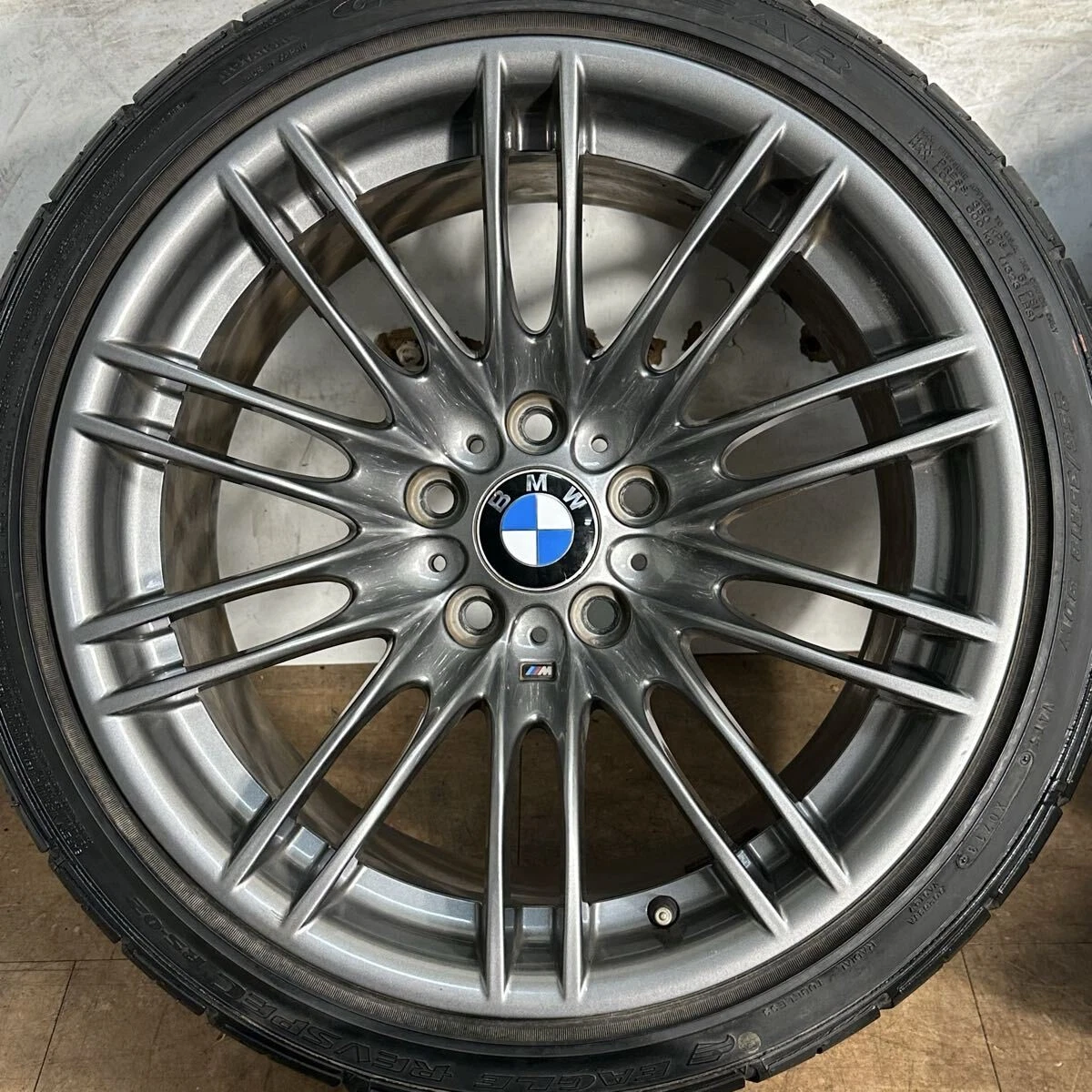 JDM BMW E92 M3 OEM 188.5J +29 9.5J +23 PCD120 Double Spoke 260M GOODYE No Tires - Image 2