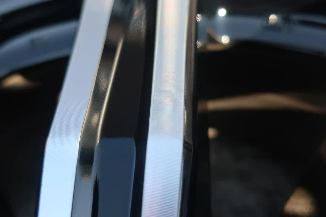 JDM Clean Lexus LX570 tires PCD150 5-lug 275/50R21 polished finish No Tires - Image 7