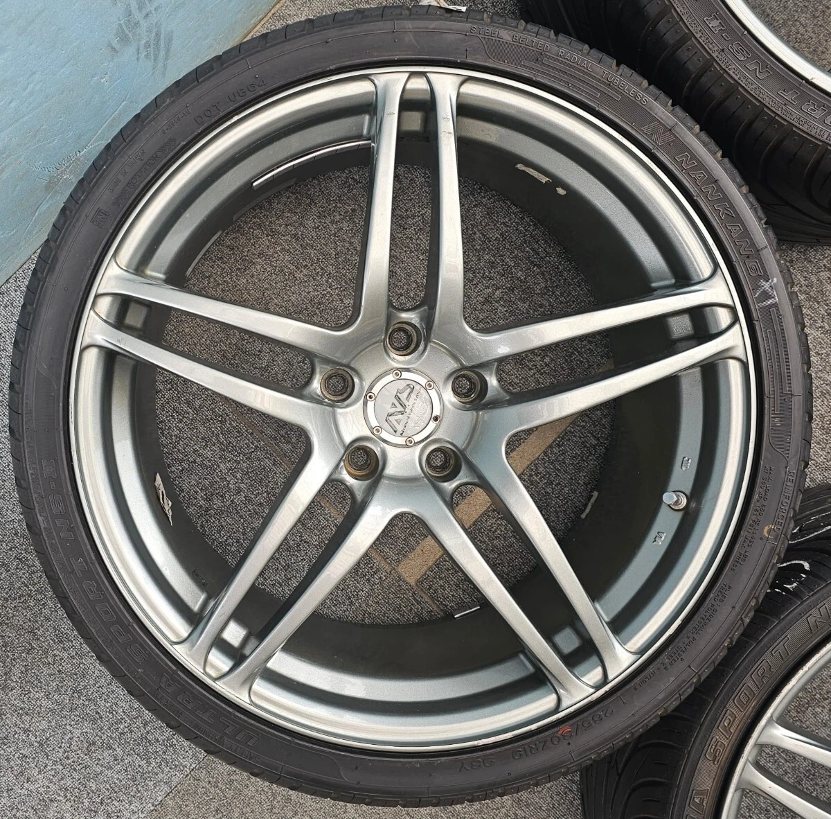 JDM Ultra-lightweight flow-formed AVS Model 5 wheels 18-inch 8J+38 and No Tires - Image 5