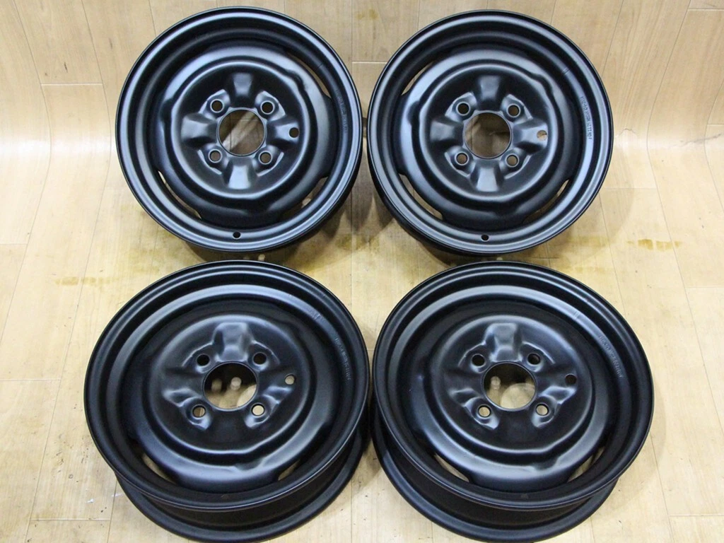 JDM C91 old car Nissan genuine iron chin 14X4.5J+30 PCD114.3 610 Blueb No Tires