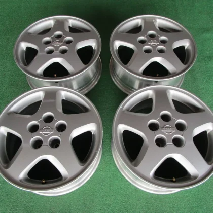 JDM Rare new Nissan R33 Skyline GTS type M genuine 4Book 16x6.5J+40 11 No Tires