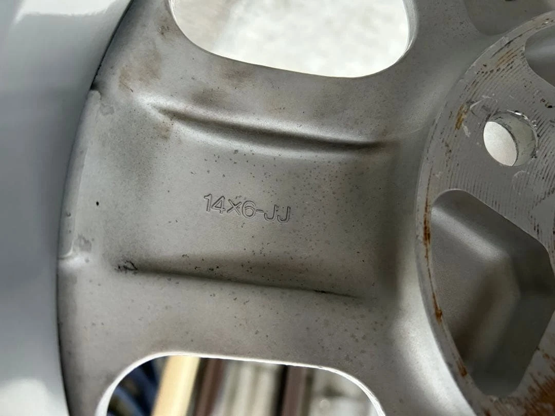 JDM Civic Integra with M-2 14-inch 6JJ +45 100 /4H tires Nothing Limit No Tires - Image 8