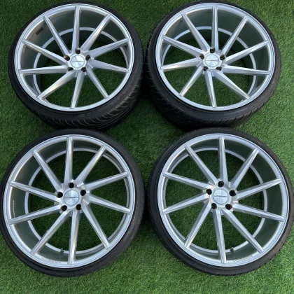 JDM Rare and out of print Maserati Vossen CVT 22PCD114.3 9j 10.5j BC F No Tires
