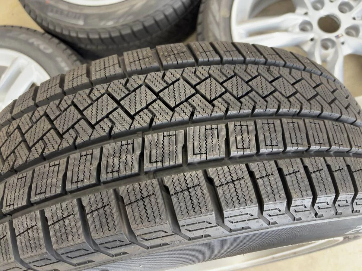 JDM Genuine Pirelli 174-Book Set for BMW F45/F46 Active Tourer/Gran To No Tires - Image 10