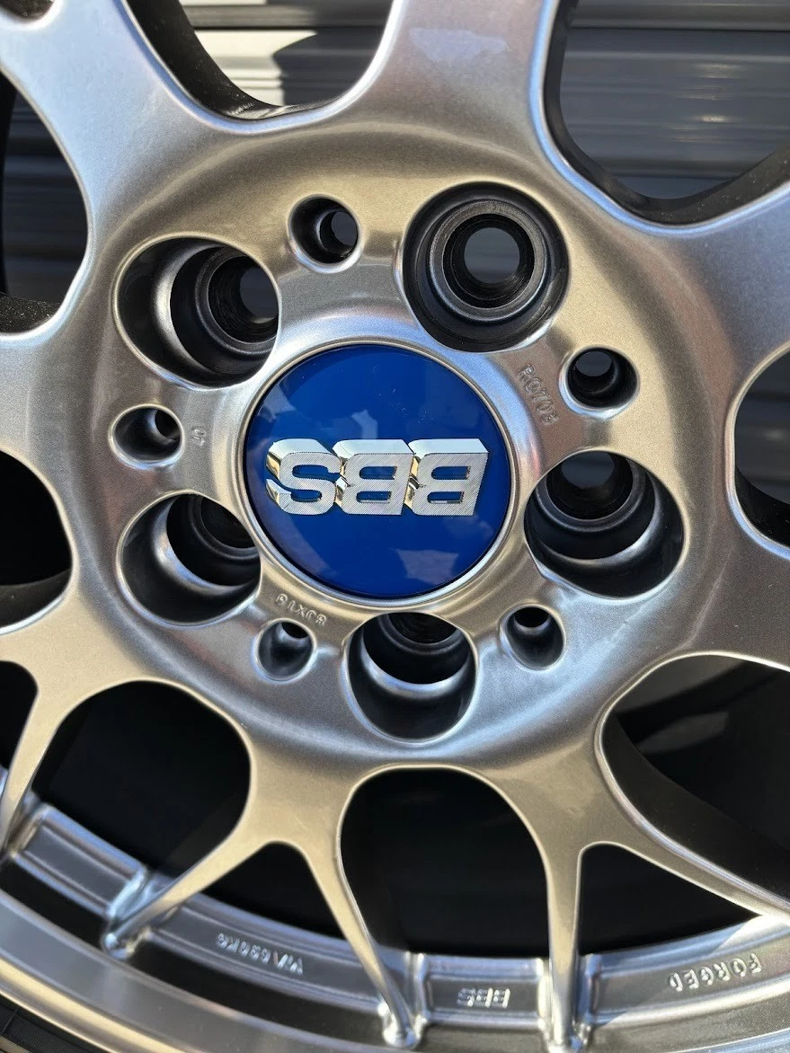 JDM BBS RG-R 8J 9J 4-wheel set no scratches ADVAN db V552 tires 215/45 No Tires - Image 4