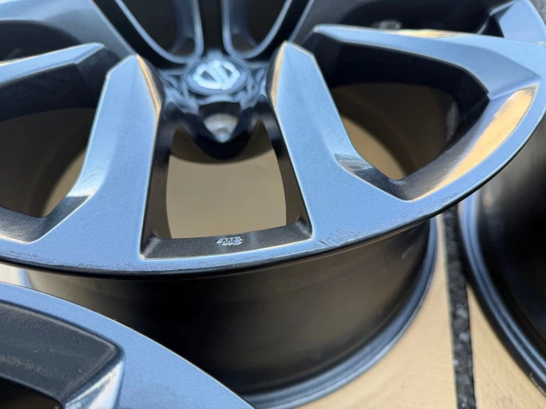 JDM Z34 18Dark Gray 5-Spoke Wheels No Tires - Image 4