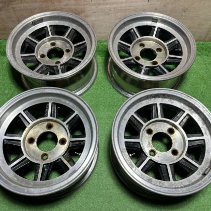 JDM HAYASHI RACING Hayashi Racing STREET 1313x6J +7 114.3/4H PCD114.3 No Tires