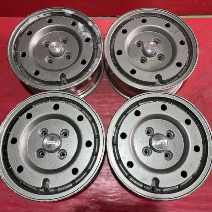 JDM R30 Skyline genuine wheels 15x6j+30 114.3/4H 4Book set old car No Tires