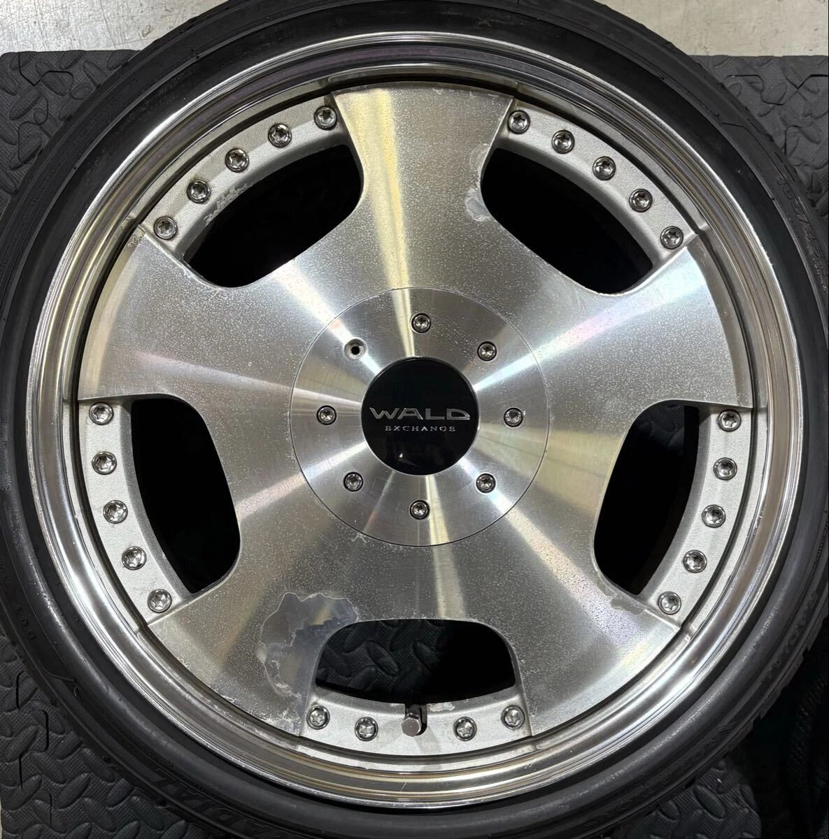 JDM 25/0920 WALD EXCHANGE Du Château 16 wheels 70 4x5x4Book tires 165/ No Tires - Image 2