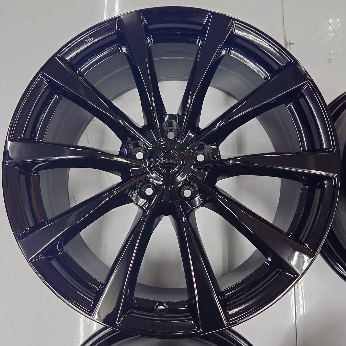 JDM Black repainting Nissan V36 Skyline Coupe genuine 19-inch wheels 8 No Tires - Image 5