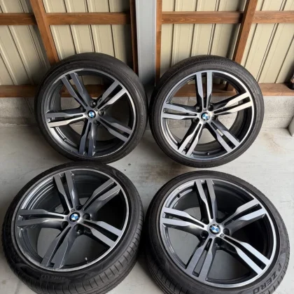 JDM Rare genuine BMW 20-inch 648M wheels for 7series G11 G12 and G32. No Tires