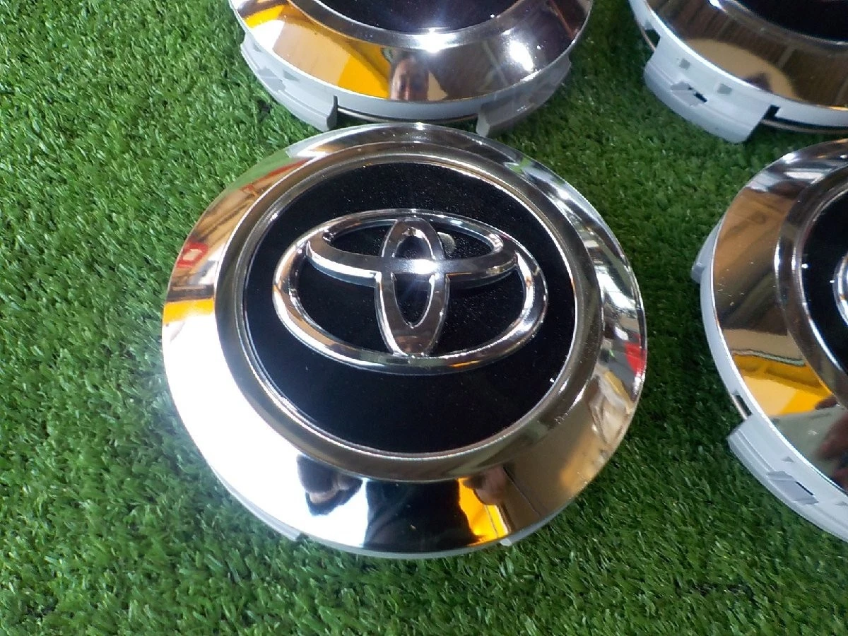 JDM TN584t Toyota Land Cruiser 200ZX 20 Wheel Center Caps Set of 4 New No Tires - Image 2