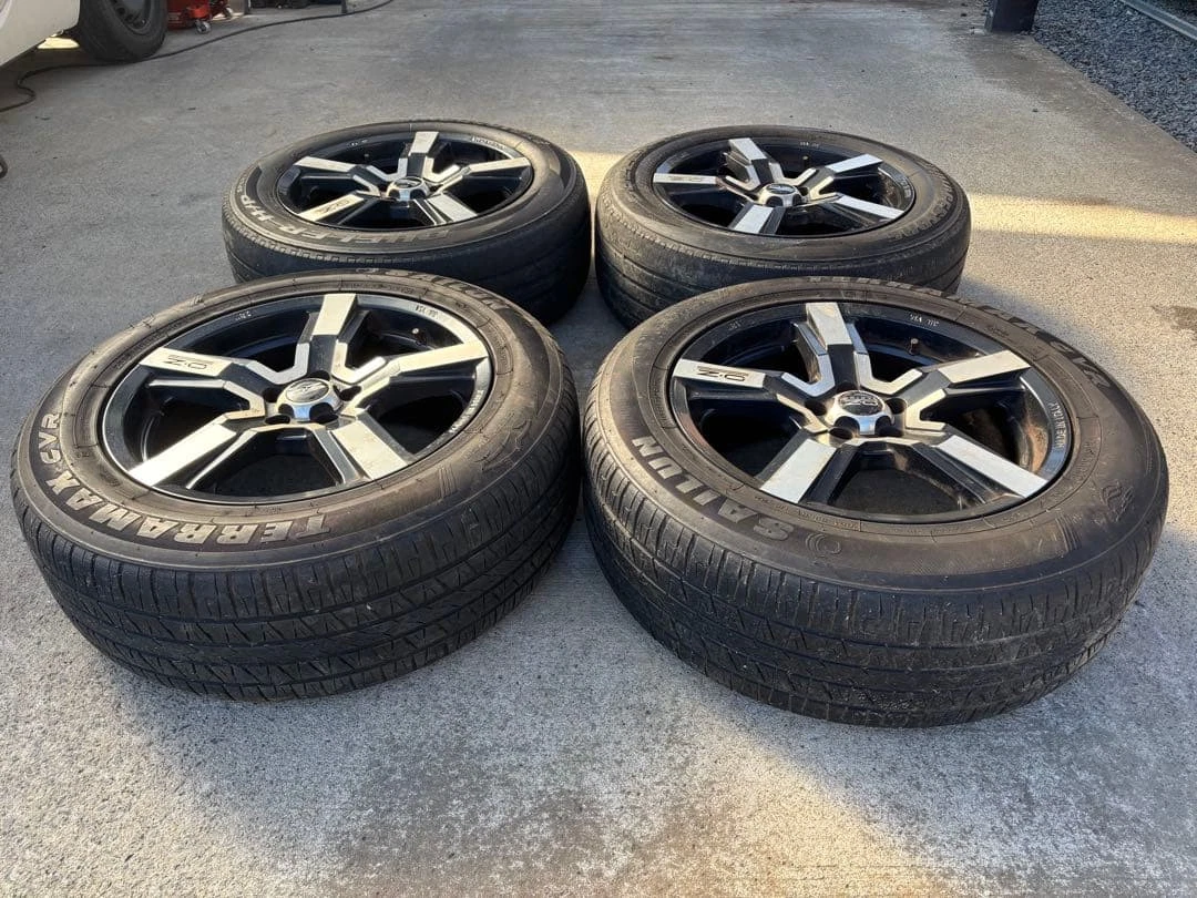 JDM Rare Volvo XC90 OZ Versilia 235/60/18 No Tires - Image 2