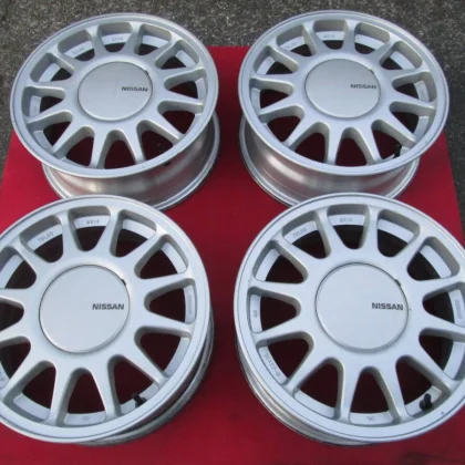 JDM High-quality genuine Nissan C33 Laurel wheels PCD 114.3-4 compatib No Tires