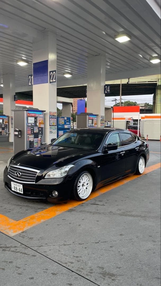 JDM Fuga Y51 Sedan Lowrider No Tires