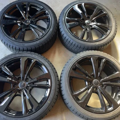 JDM BMW F40 F44 Yokohama IceGuard IG70 2023 18-inch 4-Book Set No Tires