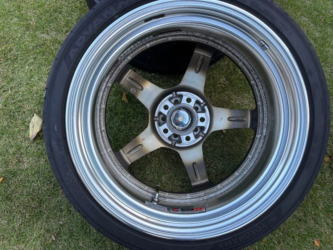 JDM WORK EMOTION T5R2P 19 inch 9.5j +23 10.5j +32 No Tires - Image 5